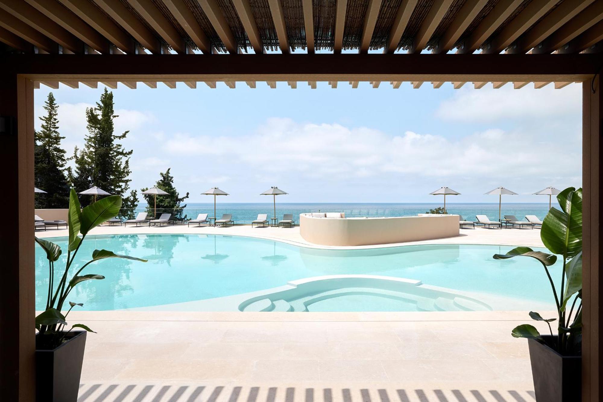 Alkyna Lifestyle Beach Resort (Adults Only) 5* Agios Gordios (Corfu)